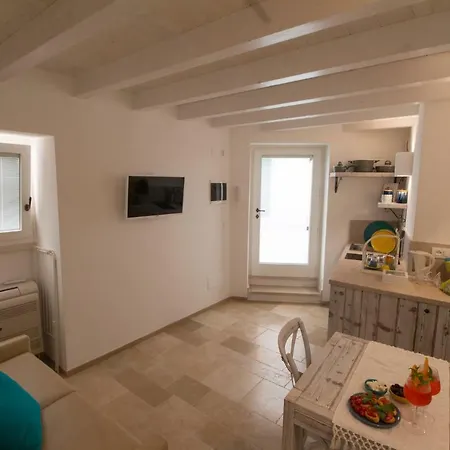 Casa Martina * モノーポリ